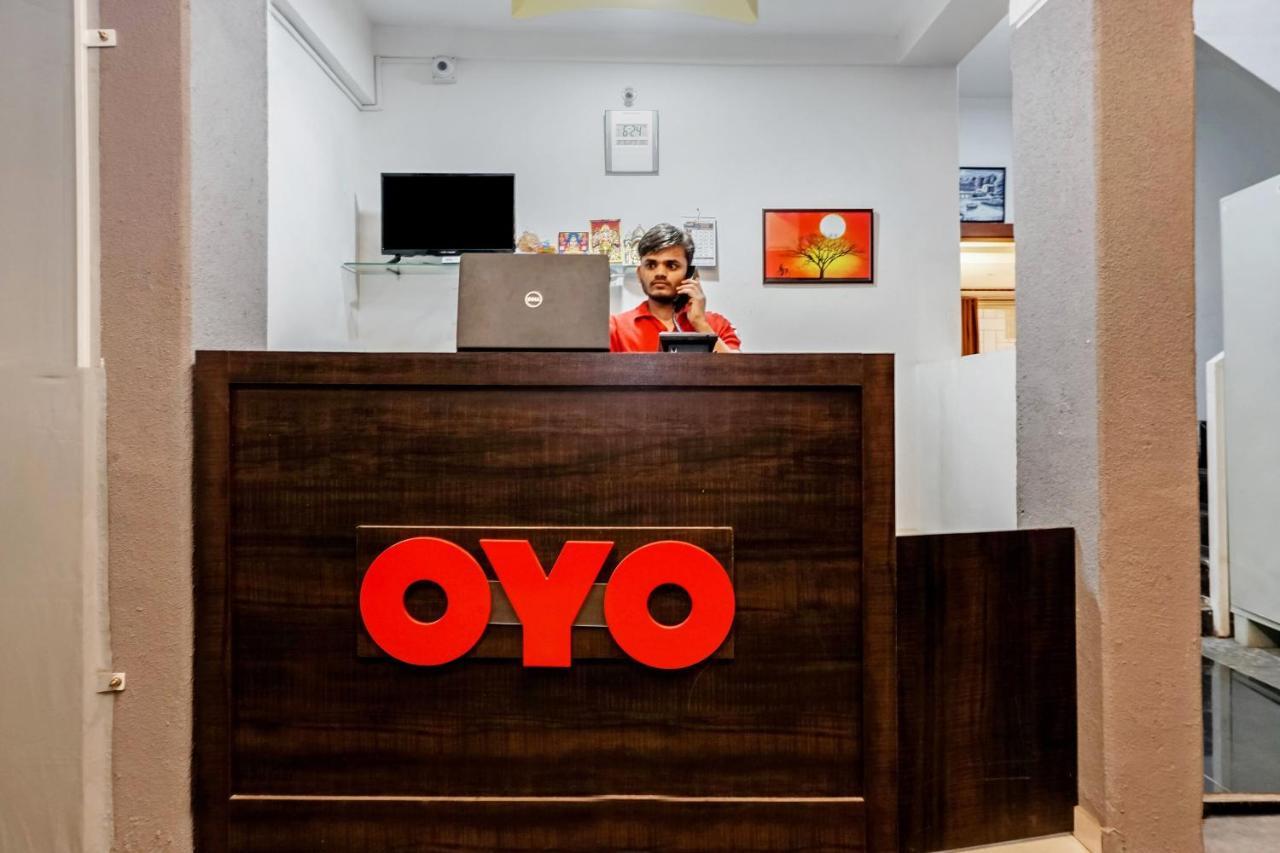 ホテル Oyo 22963 ホワイト キャッスル ヘリテージ プネ エクステリア 写真